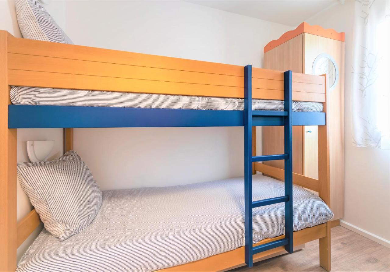 Sunset Duplex - Disney Vacation Apartman Serris Kültér fotó
